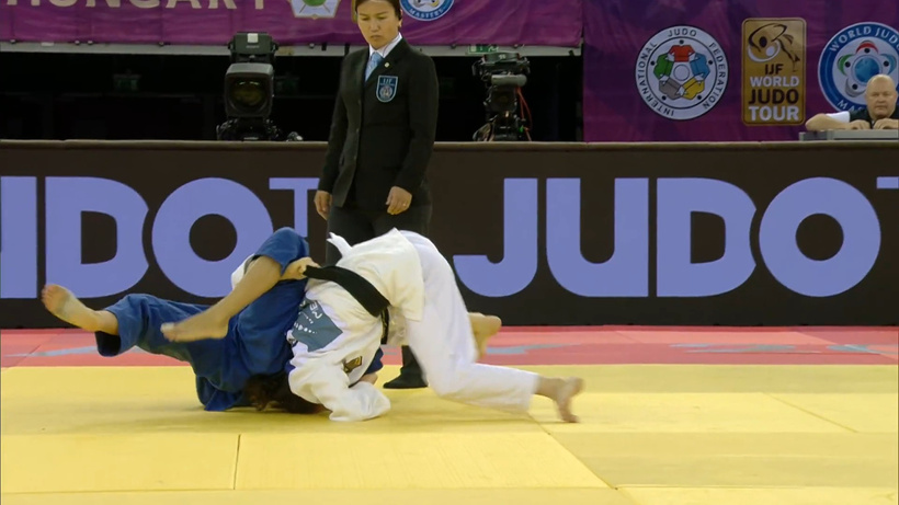 Diyora Keldirova learned the Huizinga roll