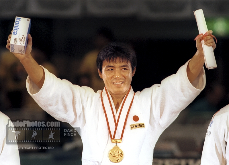 Toshihiko Koga